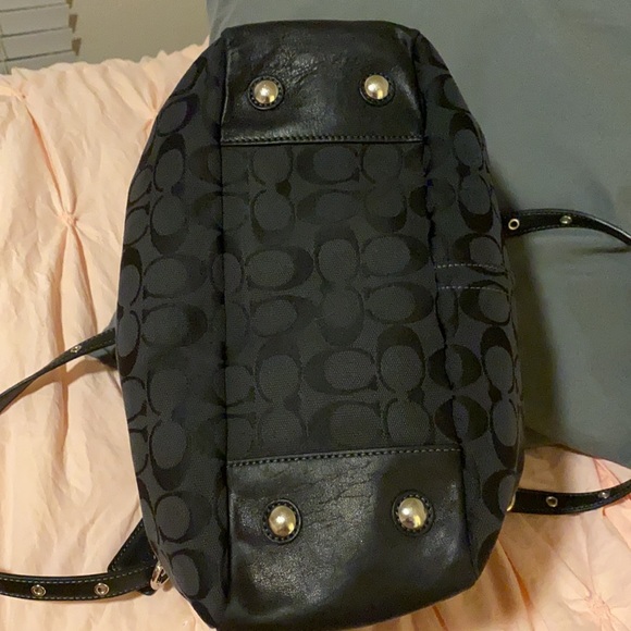 COACH Beautiful Black and Purple handbag! - Picture 11 of 11